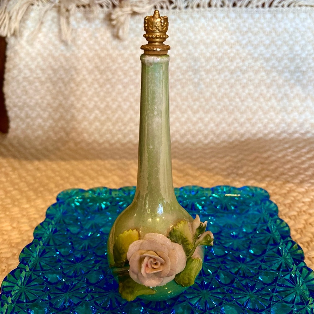 💐🌿Vintage Porcelain Lusterware Perfume Scent Bottle🌿💐